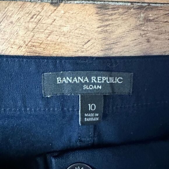 Banana Republic Sloan 10 business casual minimalist slacks - Picture 2 of 4